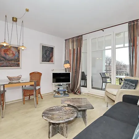 Meeresblick 309 * Kuehlungsborn